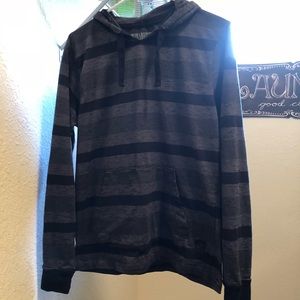 Men’s striped hoodie